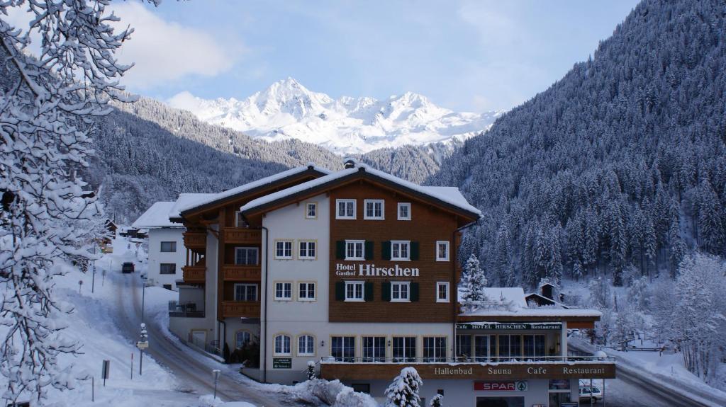 Hotel Hirschen Silbertal Bagian luar foto